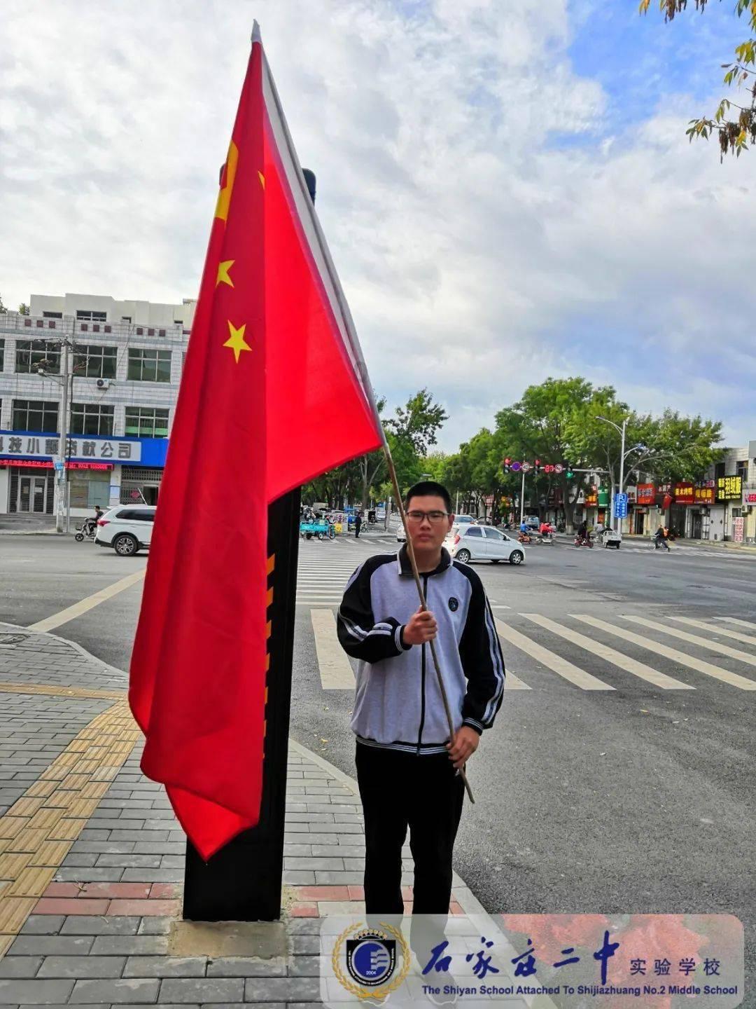 暖阳下的女孩们